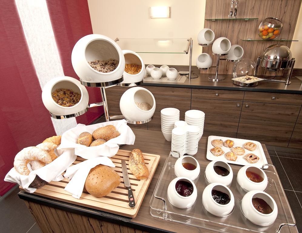 Altstadthotel Guesthouse Die Galerie 잉골슈타트 외부 사진